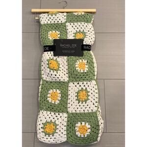 SHABBY CHIC HAND CROCHET GRANNY SQUARE DECORATIVE THROW BLANKET/AFGHAN 50” X 60”